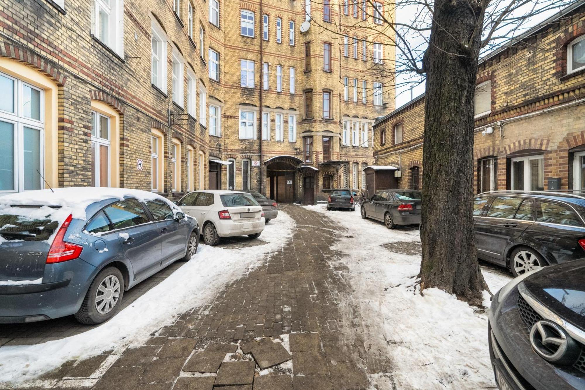 Przytulne Studia Very Berry W Poznaniu Blisko Parku By Noclegi Renters Exterior foto